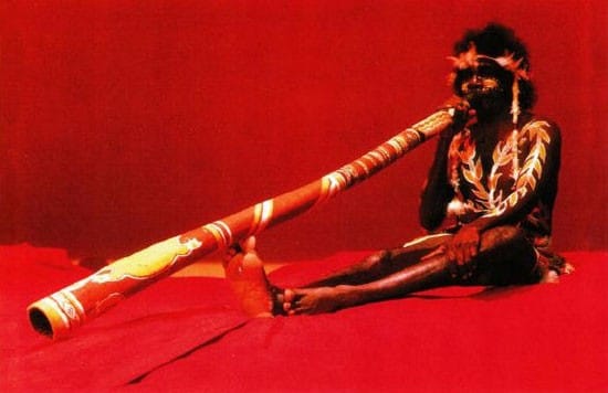 aborigen-australia-dijeridoo